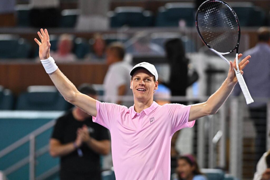 Champion Sinner à Miami, bat Lehecka en finale et complète le Sunshine Double
