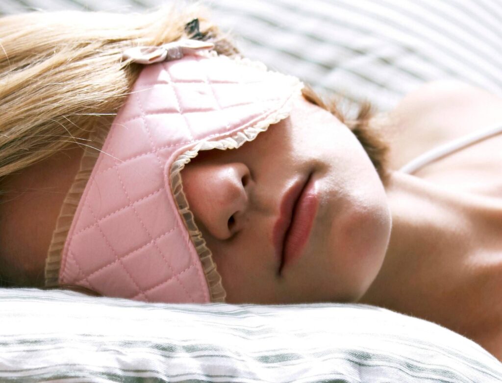 De longues siestes l'après-midi ? C'est pourquoi ils peuvent augmenter le risque d'accident vasculaire cérébral