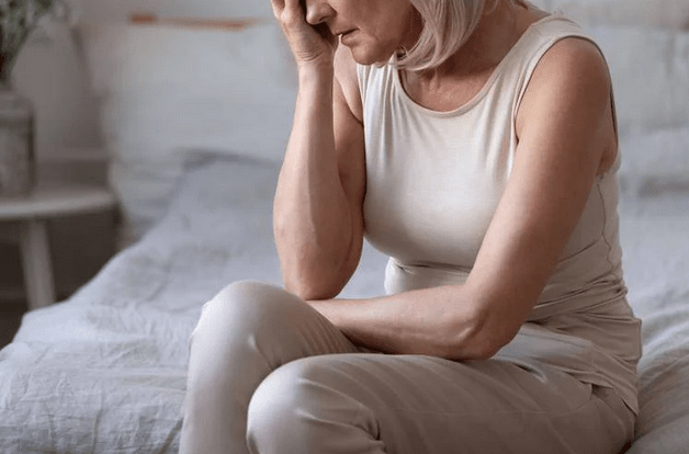 Douleurs chroniques et dépression, chez les femmes également associées chez 60% des patients
