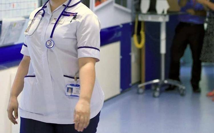 Méningite, l'hygiéniste : "Risque d'épidémie également en Italie, vaccin MenB urgent à Lea pour les adolescents"