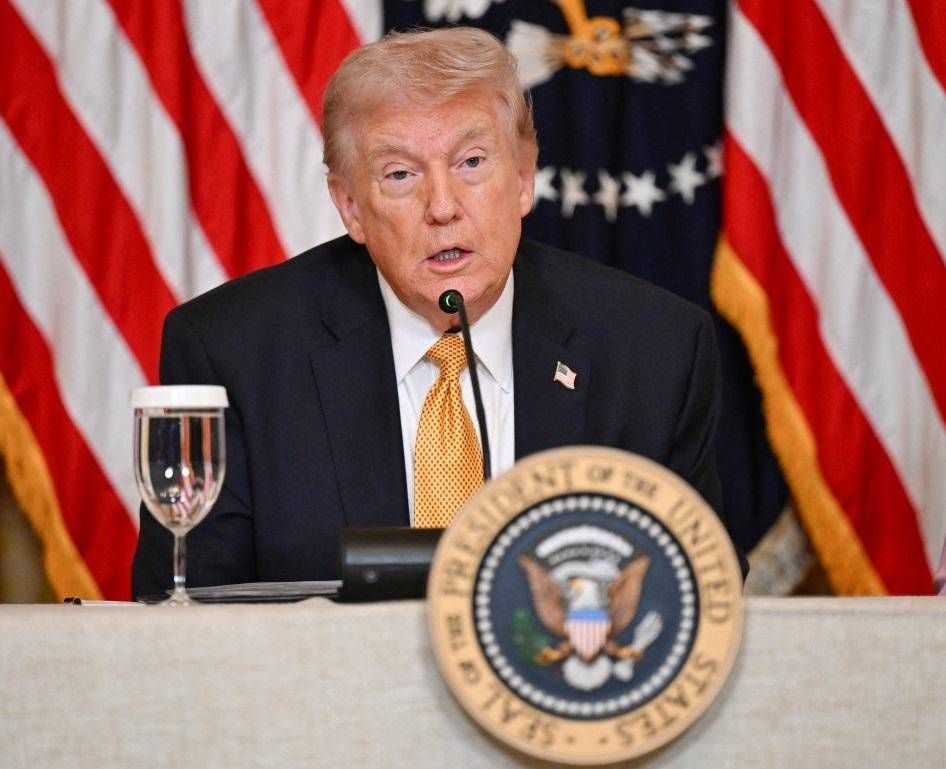 Trump révèle la maladie d'un député oncologue: "Message dangereux à condamner"