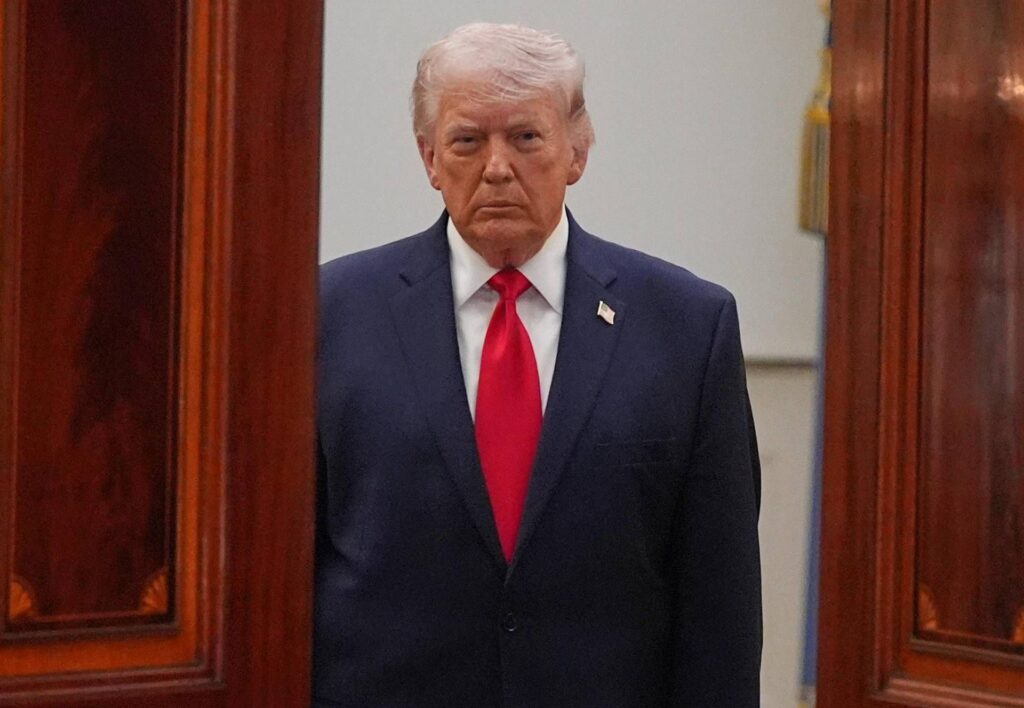 Iran, CNN : « La nouvelle proposition de paix de Téhéran arrive bientôt ». Trump : « Ils s'effondrent, ils demandent la réouverture d'Ormuz »