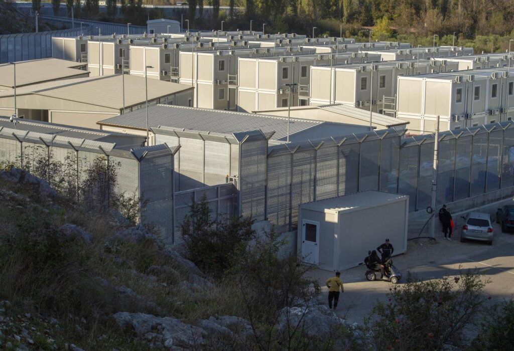 Migrants, Frères d'Italie : « Le CPR de Gjader est complet et fonctionnel, un autre faux récit de gauche a été démenti »