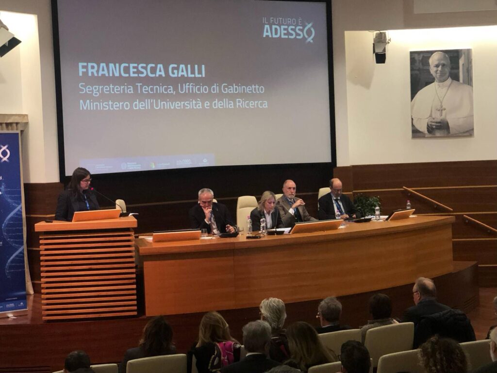 Recherche, Galli (Mur) : « Fondamentale pour le système national, la connaissance devient diagnostic et traitement »﻿