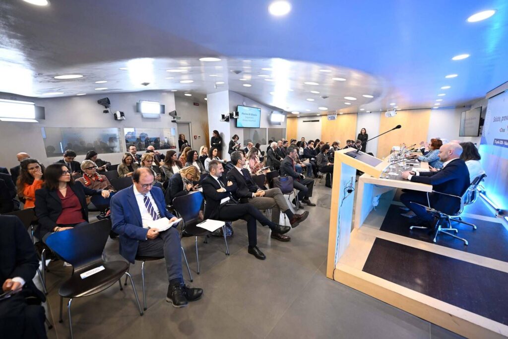 Santé, Cicchetti (Altems) : "Listes d'attente ? Il faut du courage pour supprimer les services inutiles"