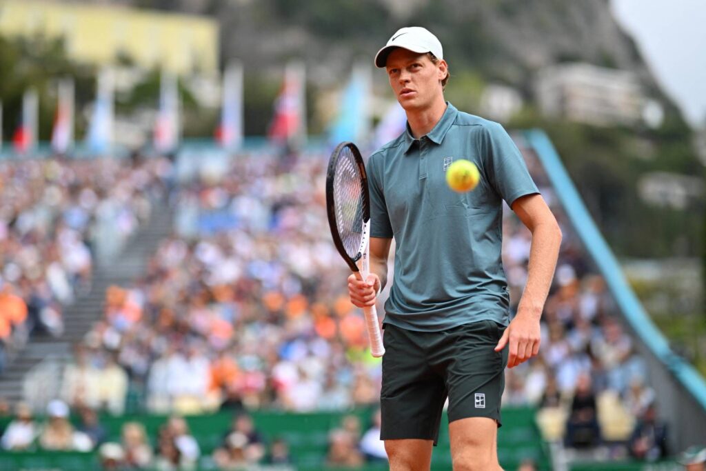 Sinner, tout est facile avec Auger-Aliassime : Jannik en demi-finale à Monte-Carlo