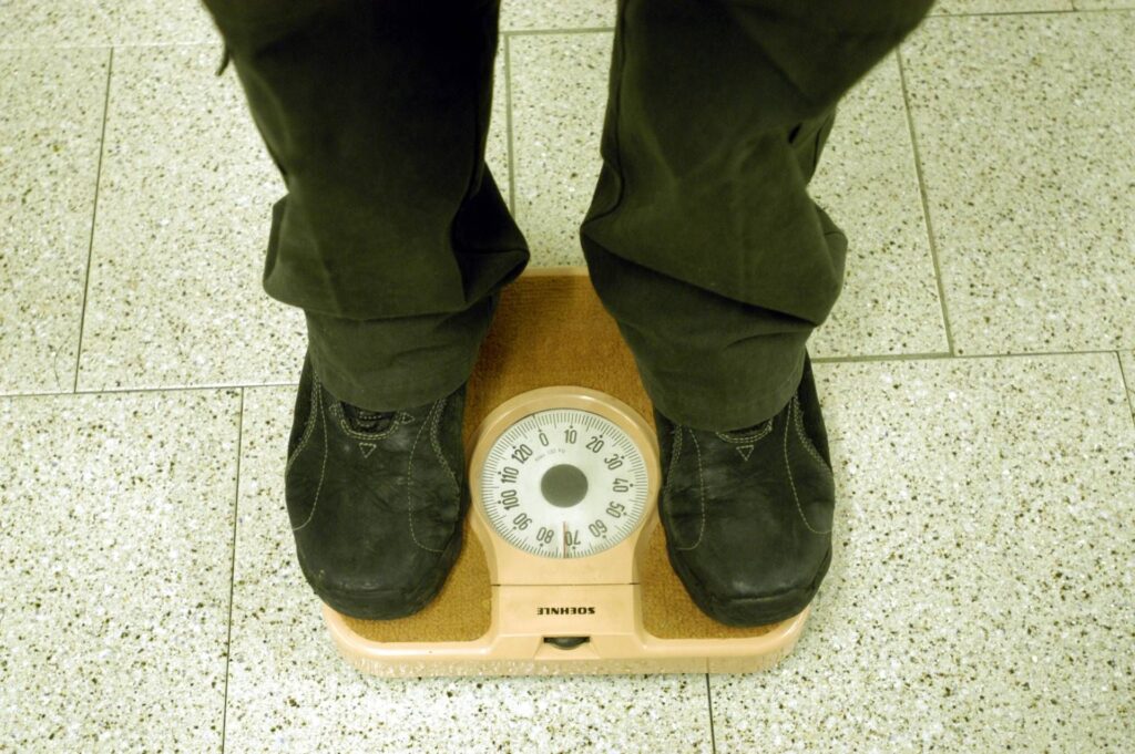 Tout sur les médicaments amaigrissants, des stratégies contre la reprise du poids aux stigmates du « raccourci »