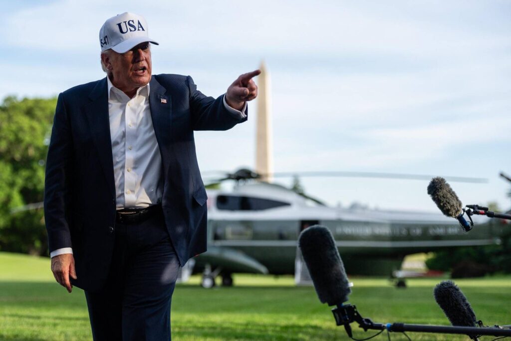 Iran, Trump : "Une attaque était prévue pour demain, suspendue à la demande des dirigeants du Golfe"