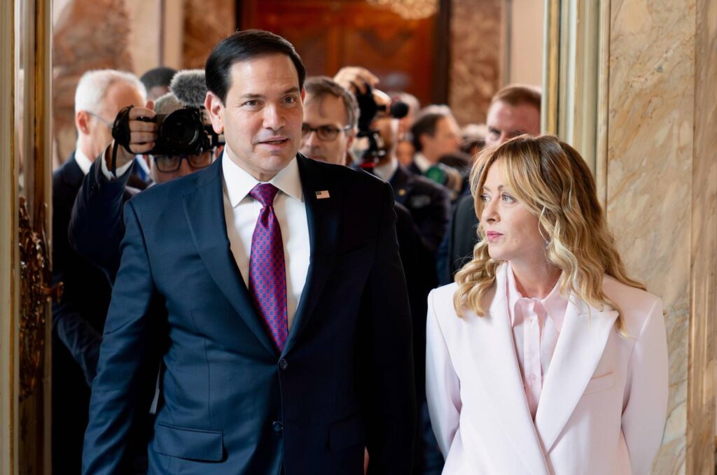 Italie-USA, Meloni : "Avec Rubio, nous avons parlé de la Chine, de l'Ukraine et de la prochaine visite de Trump"