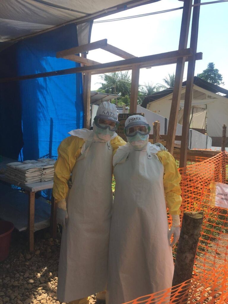 L'épidémie d'Ebola "est plus préoccupante que les précédentes. Les conditions sont réunies pour qu'elle dure", témoigne le médecin italien de MSF