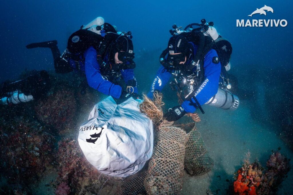 Marevivo-Arca Fondi, filet fantôme de 3 000 m récupéré des fonds marins de Syracuse