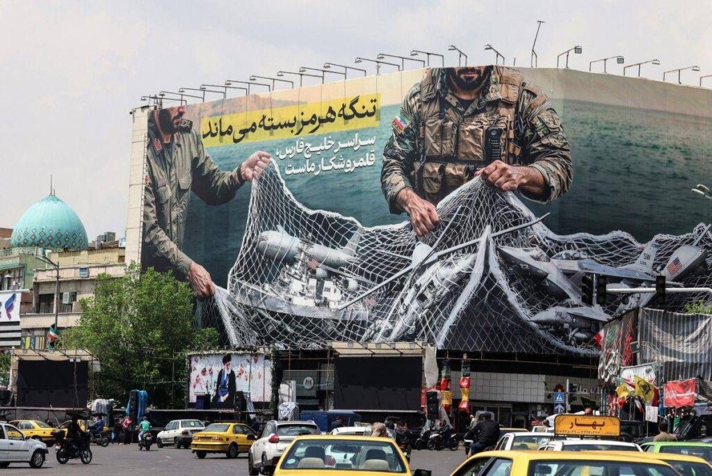 Téhéran : « Probable nouvelle guerre avec les USA ». Et prépare un projet de loi pour réglementer le transit d'Ormuz - En direct