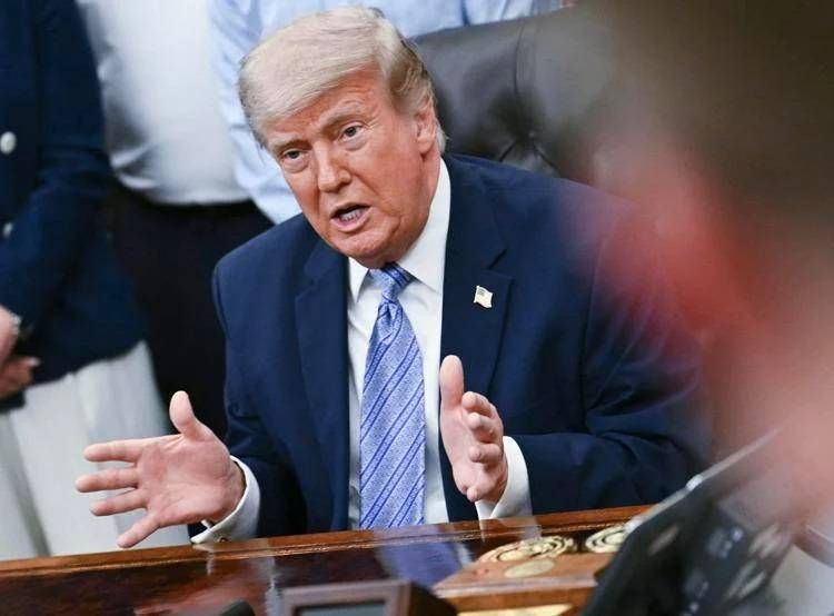 USA-Iran, Trump rassemble les négociateurs : "probabilité 50/50 d'accord ou d'attaque, décision d'ici demain"
