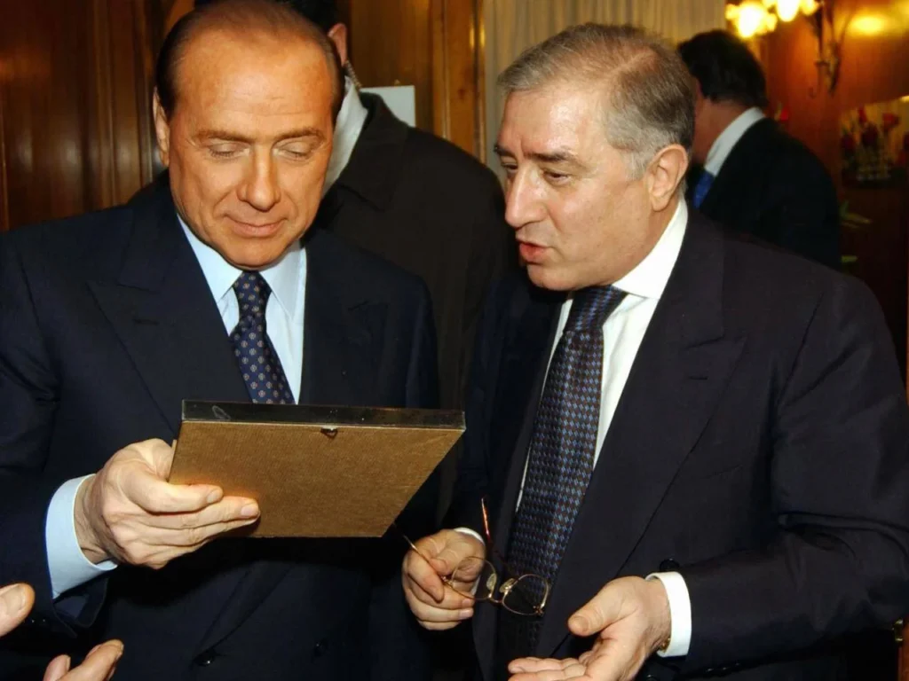 Berlusconi et Dell'Utri, les accusations pour les massacres mafieux de 1993 abandonnées : "Aucune preuve"