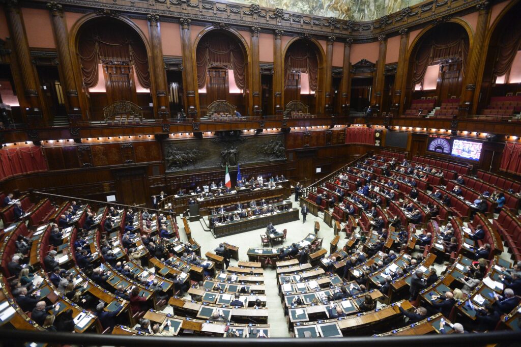 Décret sur les carburants, la majorité modifie le texte à la Chambre : il devra revenir au Sénat