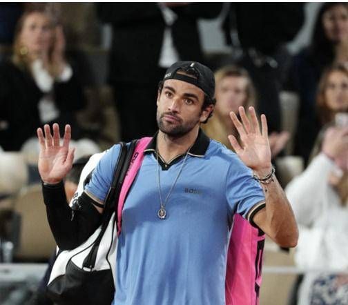 Roland Garros, Berrettini forfait : Arnaldi en demi-finale contre Cobolli