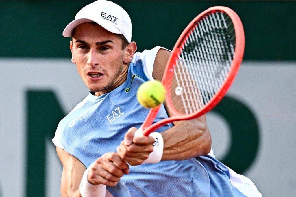 Roland Garros, exploit d'Arnaldi avec Tiafoe : il le dépasse et atteint les quarts