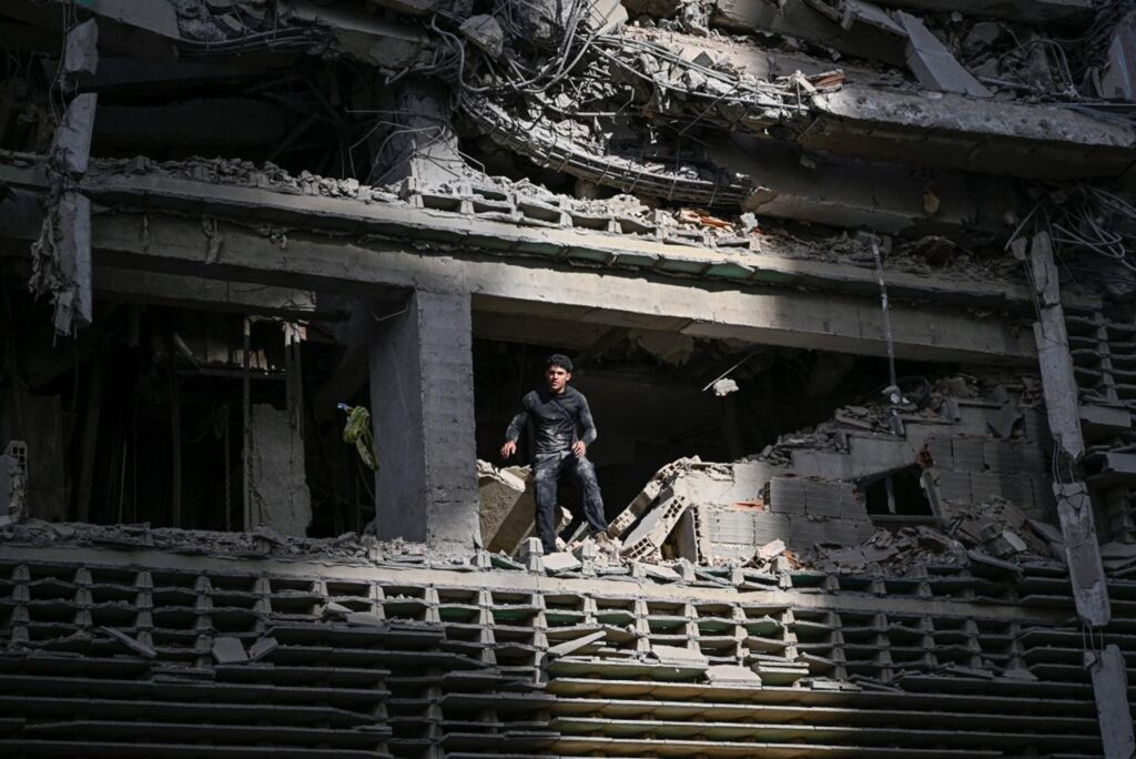 Tremblement de terre au Venezuela, 235 morts et 40 mille disparus. Un Italien parmi les victimes