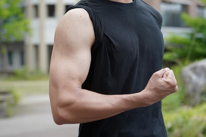 Des muscles forts même en vieillissant ? Vous pouvez, voici comment avoir l'effet Popeye