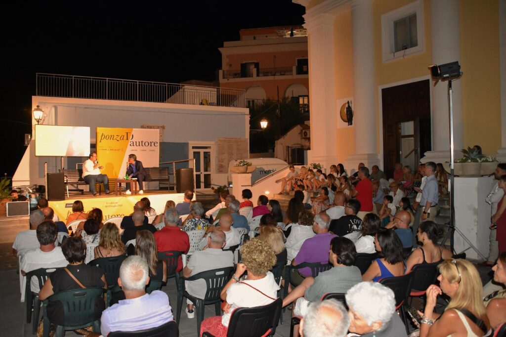 Ponza D'Autore les 17 et 18 juillet avec Tajani, Durigon et Calenda
