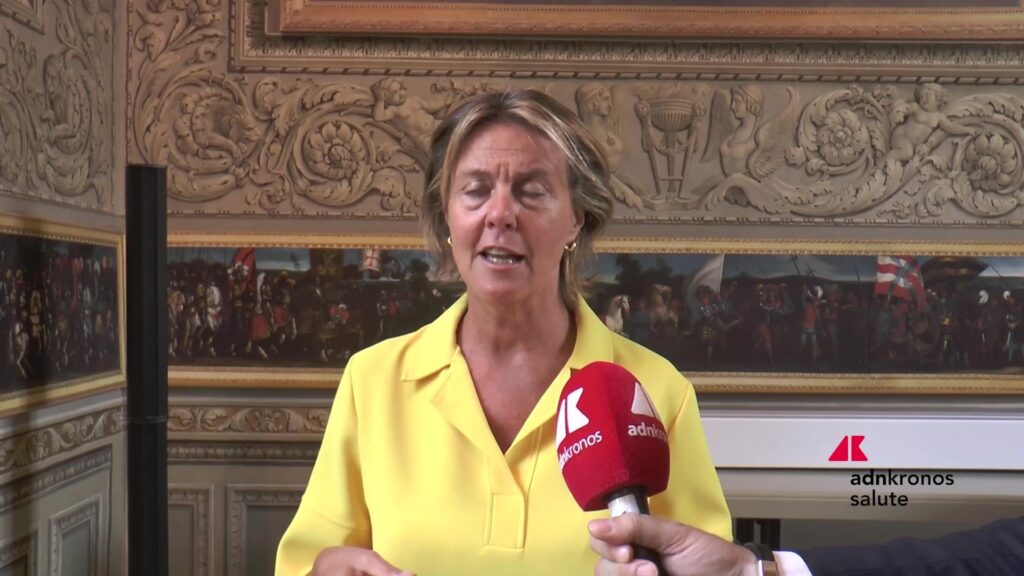 Santé : Lorenzin (Santé & Science), « une loi qui protège les mineurs du web, de l'IA et des réseaux sociaux »