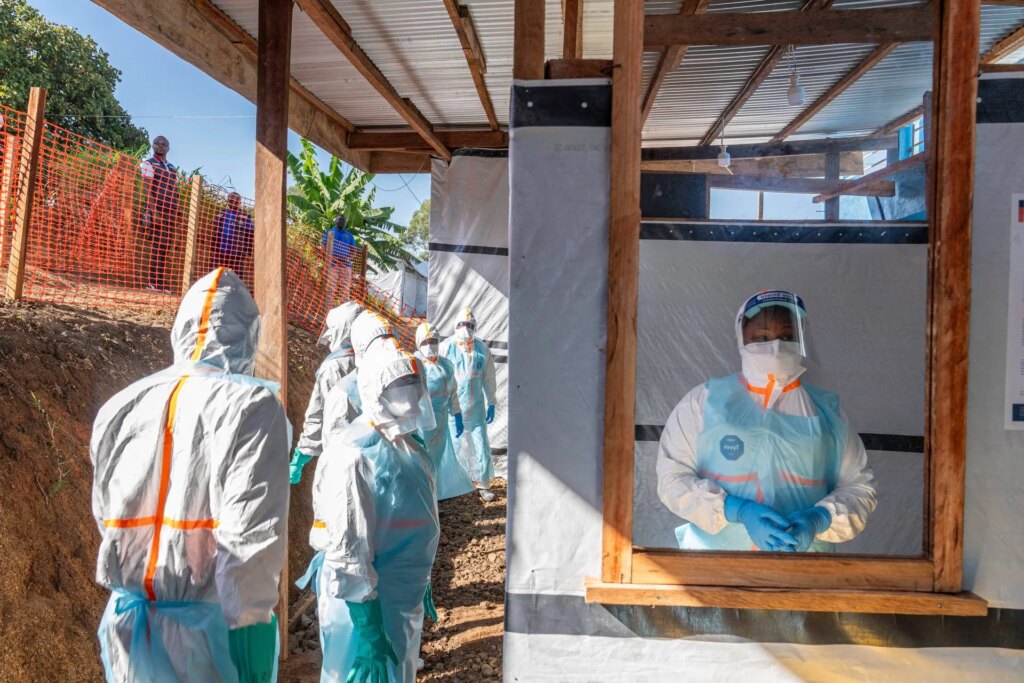 Ebola, plus de 4 mille cas au Congo : 1 800 décès