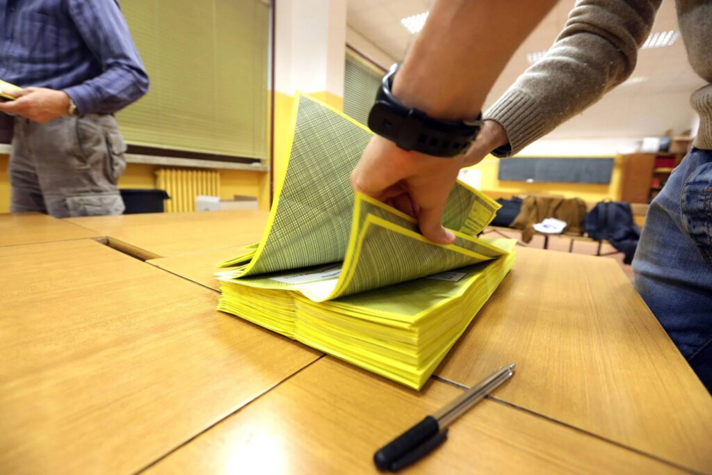 Loi électorale, comprise au centre-droit : oui aux préférences avec alternance de genre