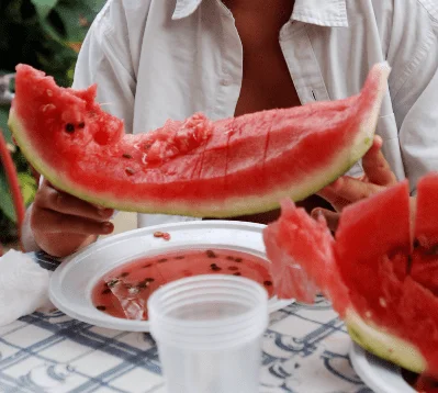 Peu de calories et de nombreux bienfaits, la « découverte » sur l'écorce de pastèque : « Ne la jetez pas »