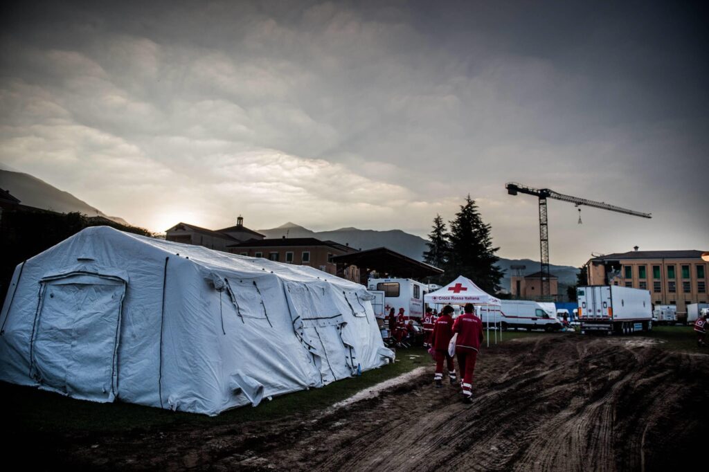 Tremblement de terre en Italie centrale, 4 témoignages à retenir et faire le point sur les services de santé de la région