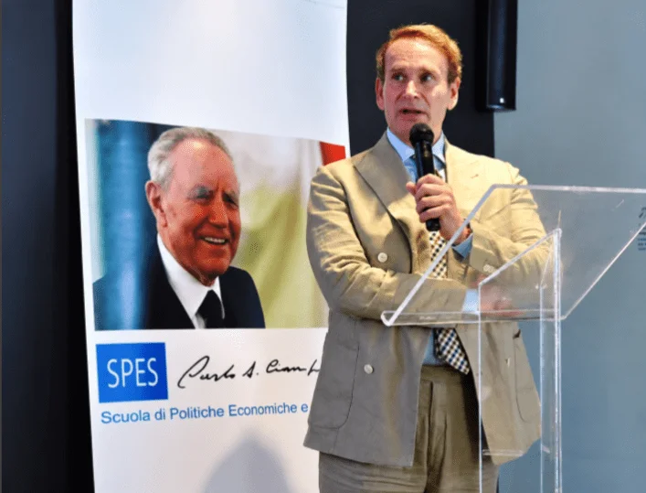 De Luca (Académie Spes) : « La souveraineté sanitaire reste la souveraineté de la décision »