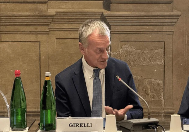 Girelli (Pd) : « Les soins de santé italiens doivent se concentrer sur la prévention et la gestion des risques »