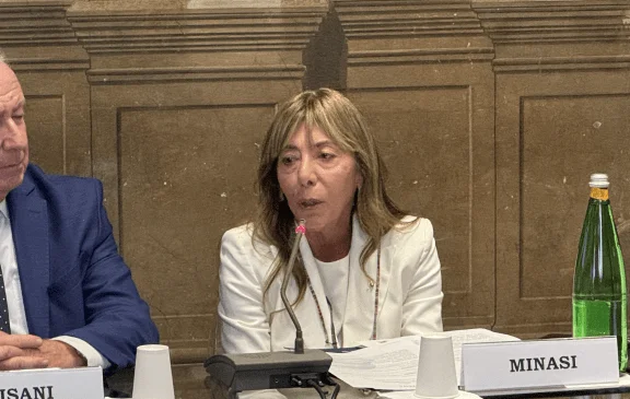 Minasi (Lega) : « La prévention, le traitement et la centralité du patient sont les priorités »