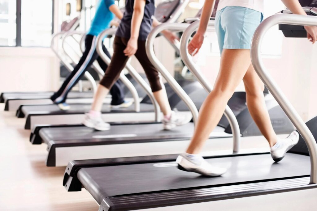 Sport après les vacances, le cardiologue : "Recommencez progressivement, faites attention à la chaleur et aux symptômes"