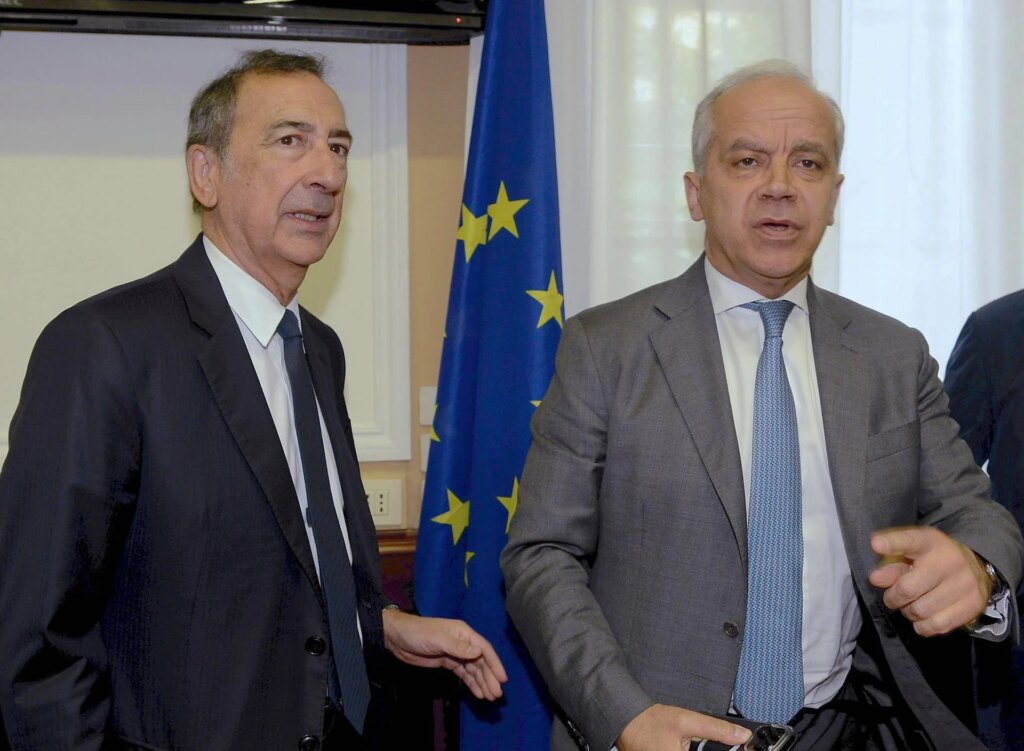Affrontements Milan, Sala: "Maintenant contrôle et répression, inquiétude pour samedi". Piantedosi : "Des gars manipulés ? Toujours aucune preuve"