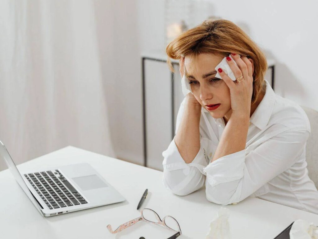 Cancer du sein : bouffées de chaleur chez 70 % des femmes atteintes d'un cancer du sein, experts : « L'aide de la thérapie orale »