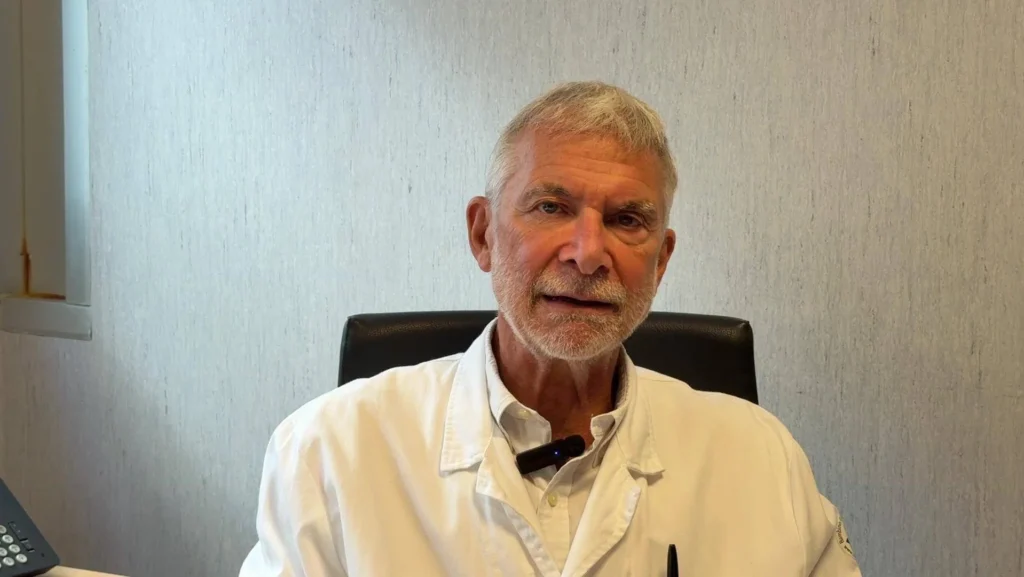 Le neuropsychiatre Vicari : "Chez les enfants accros aux smartphones, mêmes symptômes de sevrage aux drogues et à l'alcool" - Vidéo