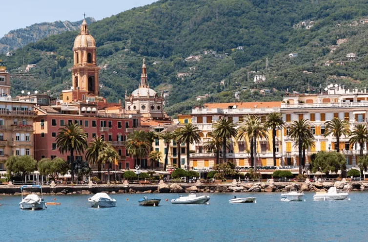 "Les routes - la guerre des récits", 'Liguria d'autore' revient à Rapallo, avec parmi les invités Tajani, des entrepreneurs et des journalistes