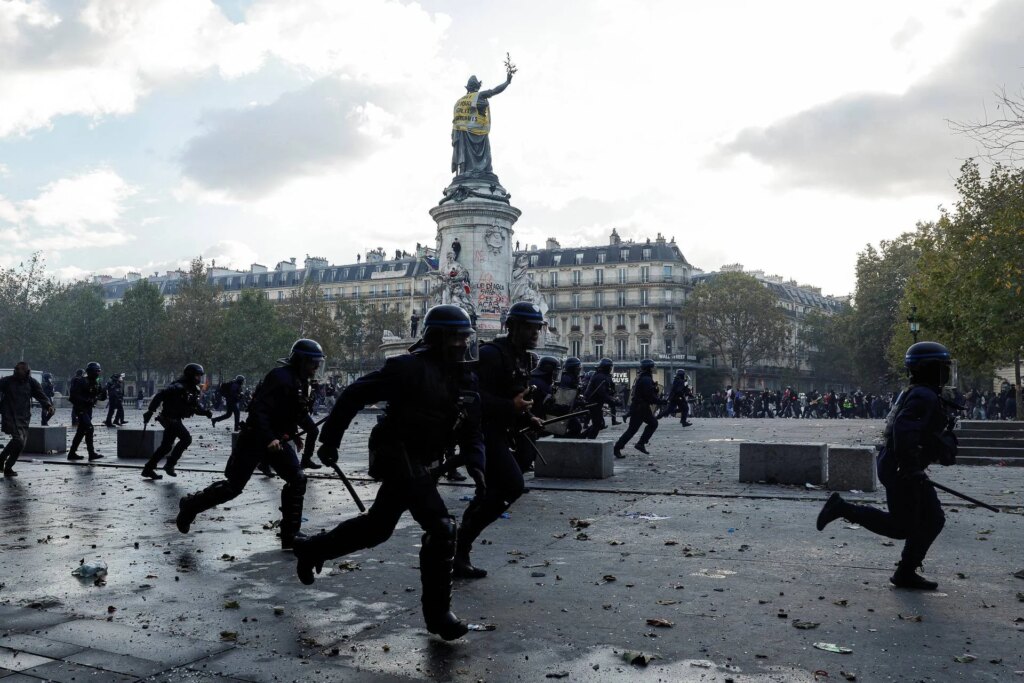 Manifestations en France, couvre-feu de Paris à Nice. Les Gilets jaunes annoncent une nouvelle mobilisation pour samedi