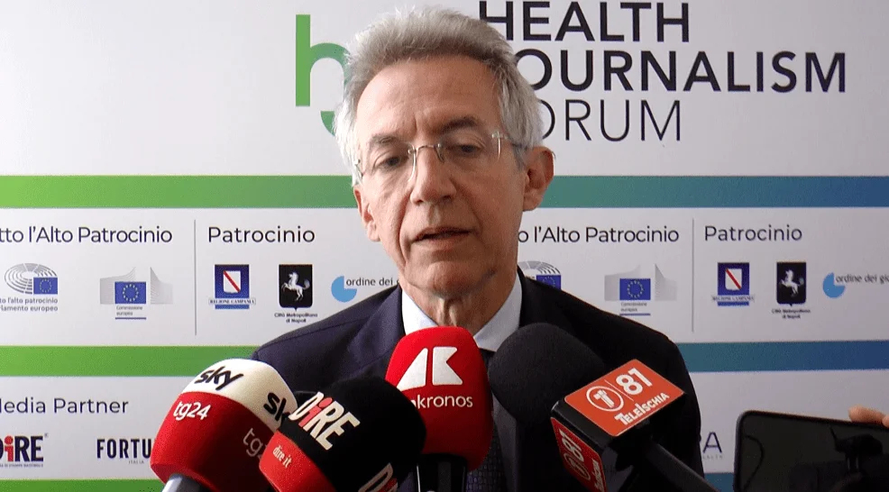 Santé, Manfredi (maire de Naples) : "La démocratie sanitaire commence par l'information"