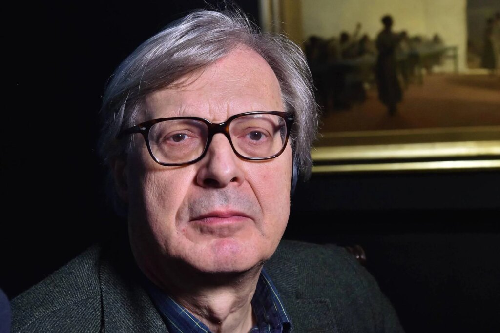 Vittorio Sgarbi hospitalisé pour insuffisance respiratoire en soins intensifs à Gemelli : "Conditions critiques mais stables". Fille Evelina : "Choquée et désespérée"